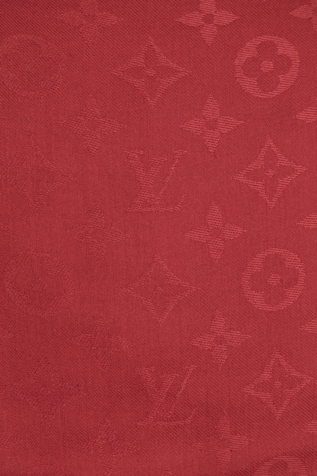LOUIS VUITTON Fringed Scarf MNG Silk Red