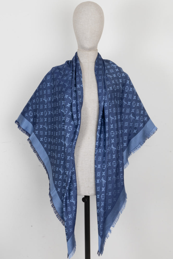 LOUIS VUITTON Fringed Scarf MNG Silk Blue
