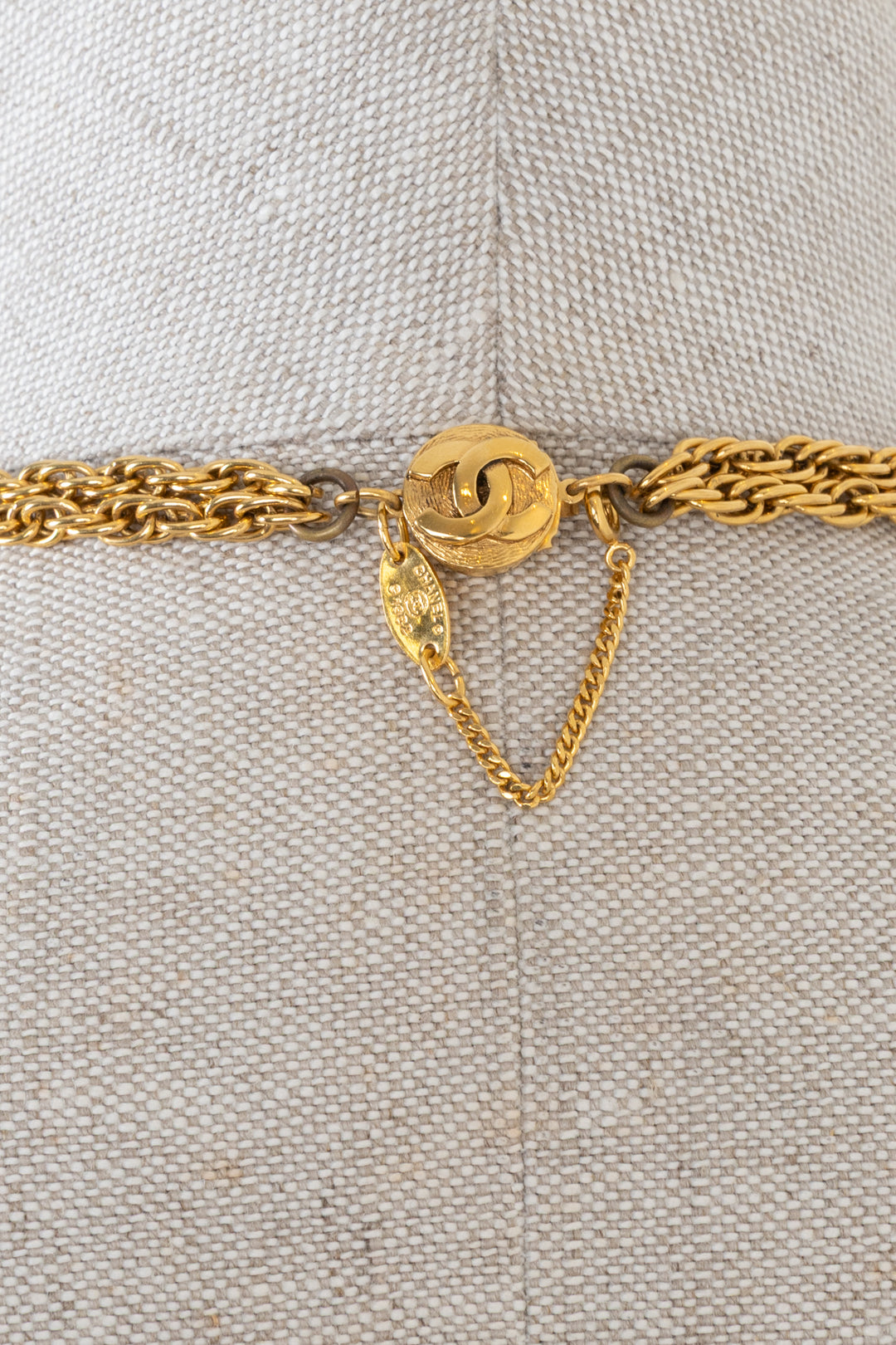 CHANEL Necklace 1982 Gold Red