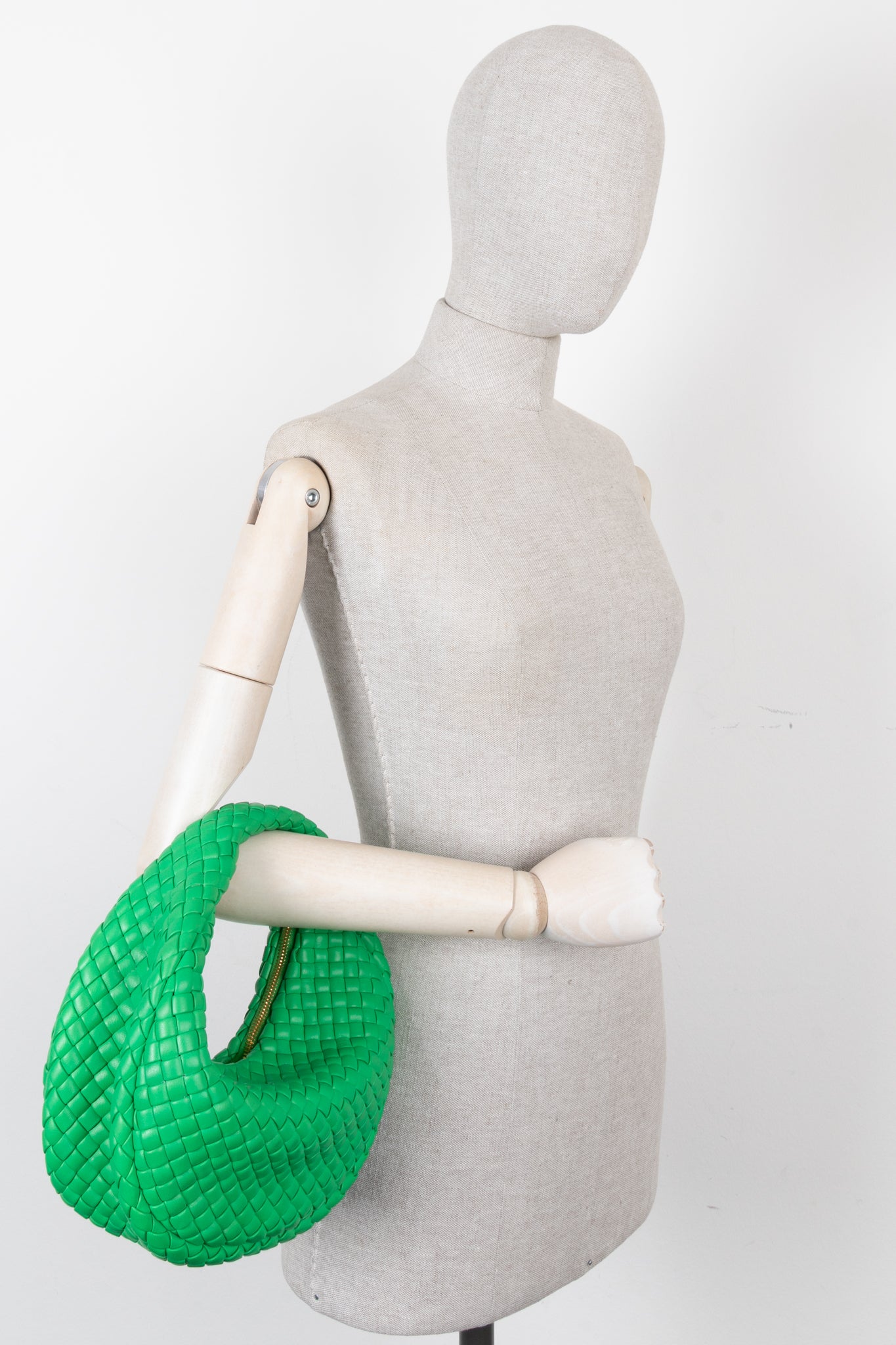 BOTTEGA VENETA Padded Jodie Parakeet – REAWAKE