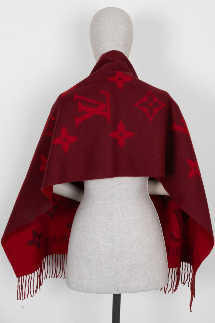 LOUIS VUITTON Écharpe Réversible Giant MNG Rouge