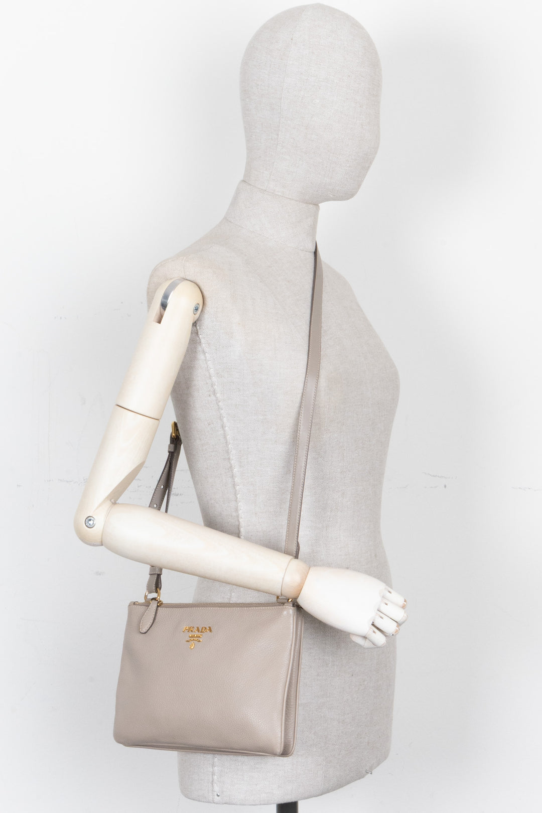 PRADA Daino Crossbody Bag Leather Grey