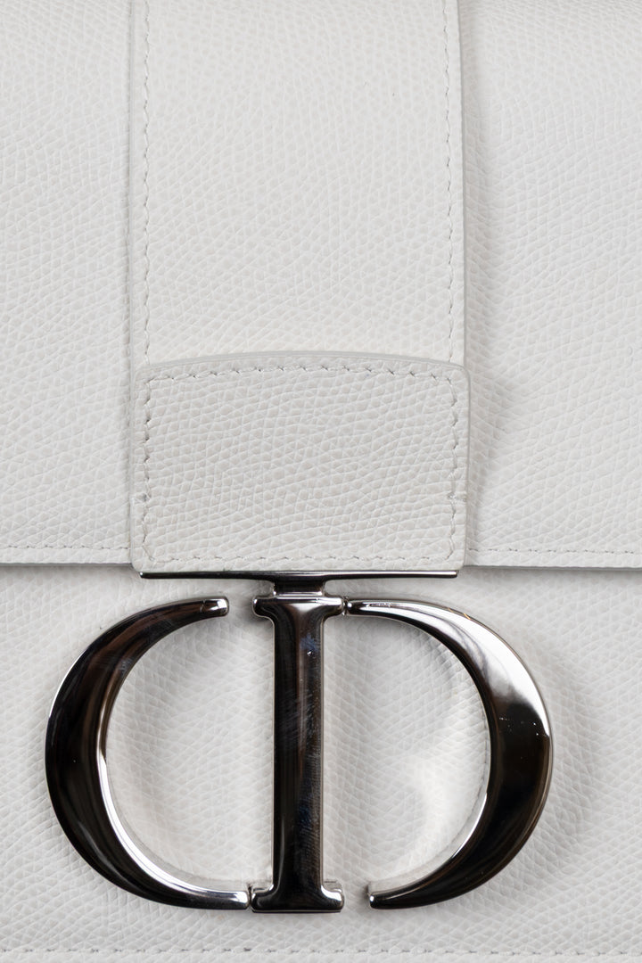 CHRISTIAN DIOR Montaigne 30 Crossbody Bag Graind Leather White