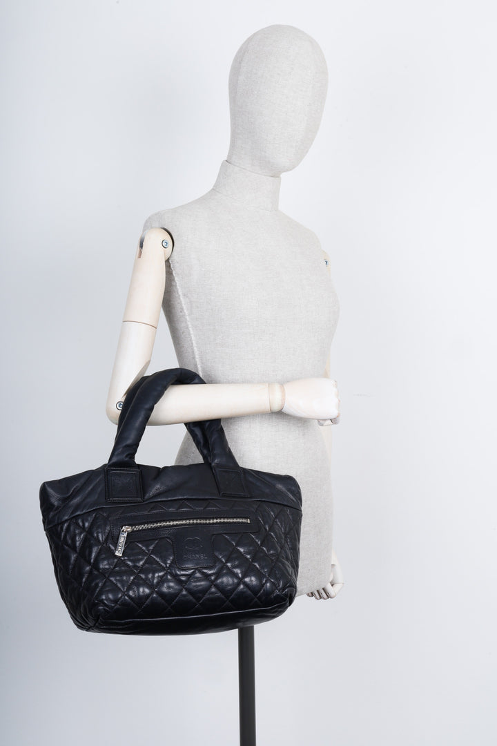 CHANEL Coco Coccoon Handbag Black