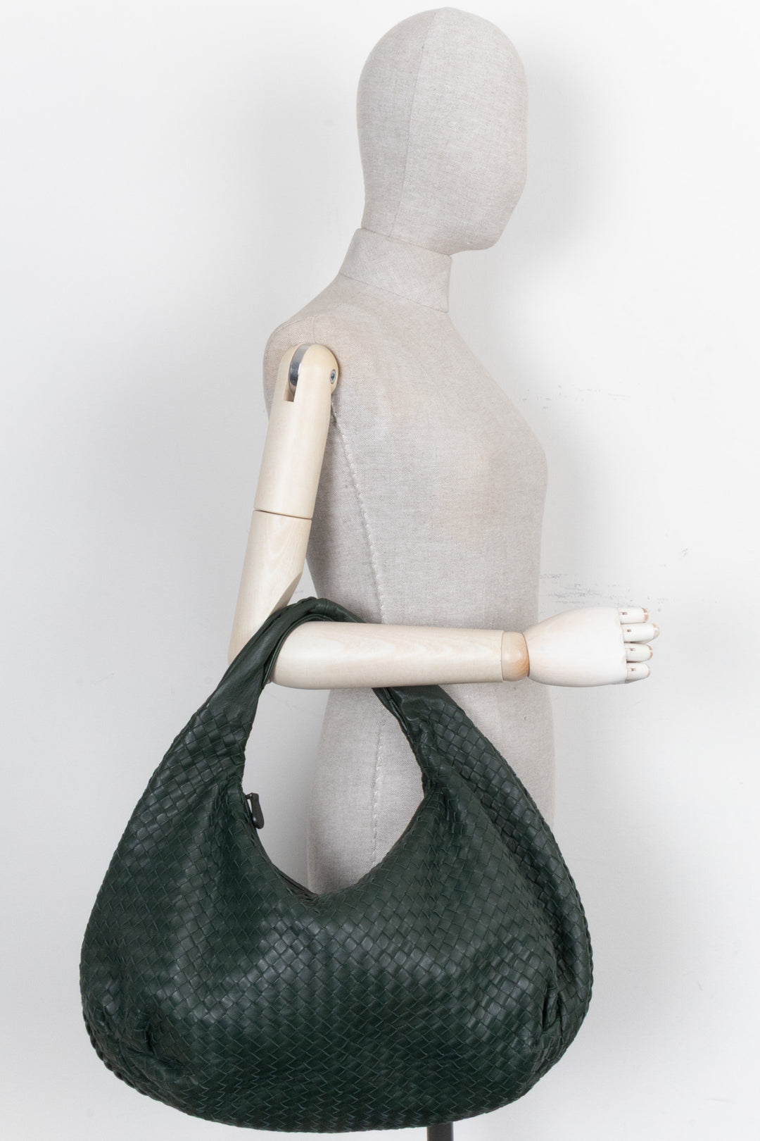 BOTTEGA VENETA Intrecciato Hobo Bag Leather Forest Green