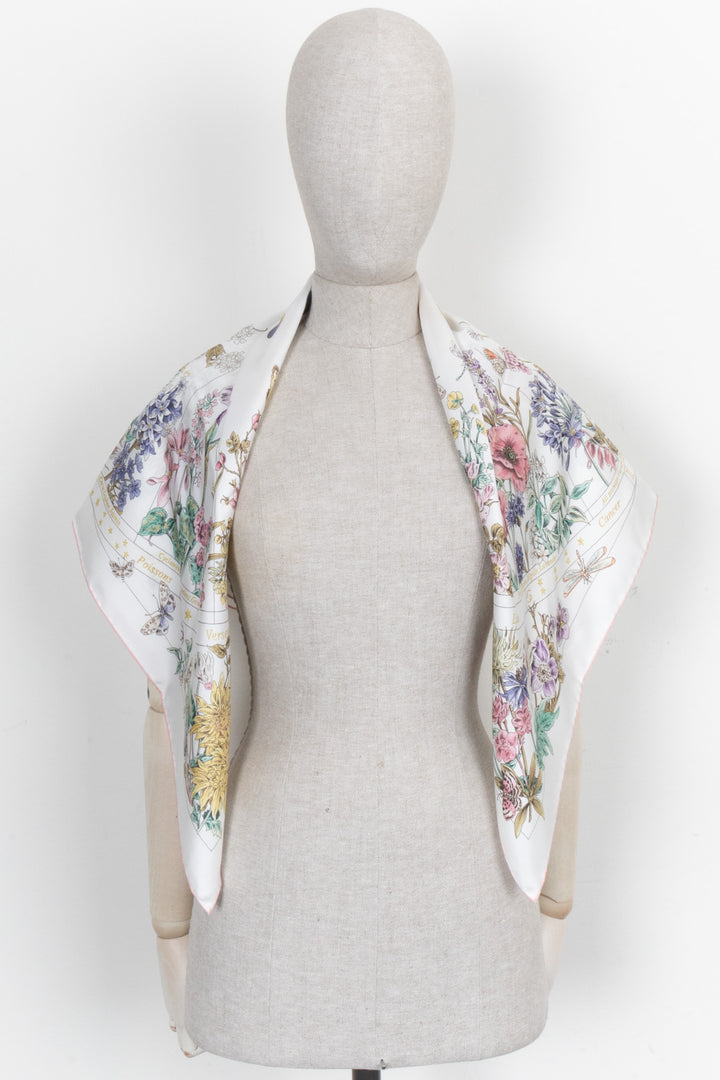 CHRISTIAN DIOR Astral 90 Floral White Square