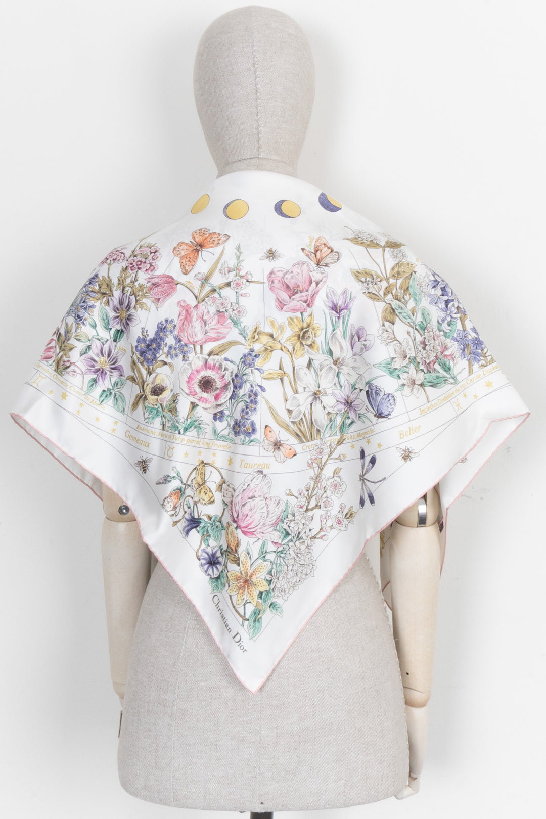 CHRISTIAN DIOR Astral 90 Floral White Square