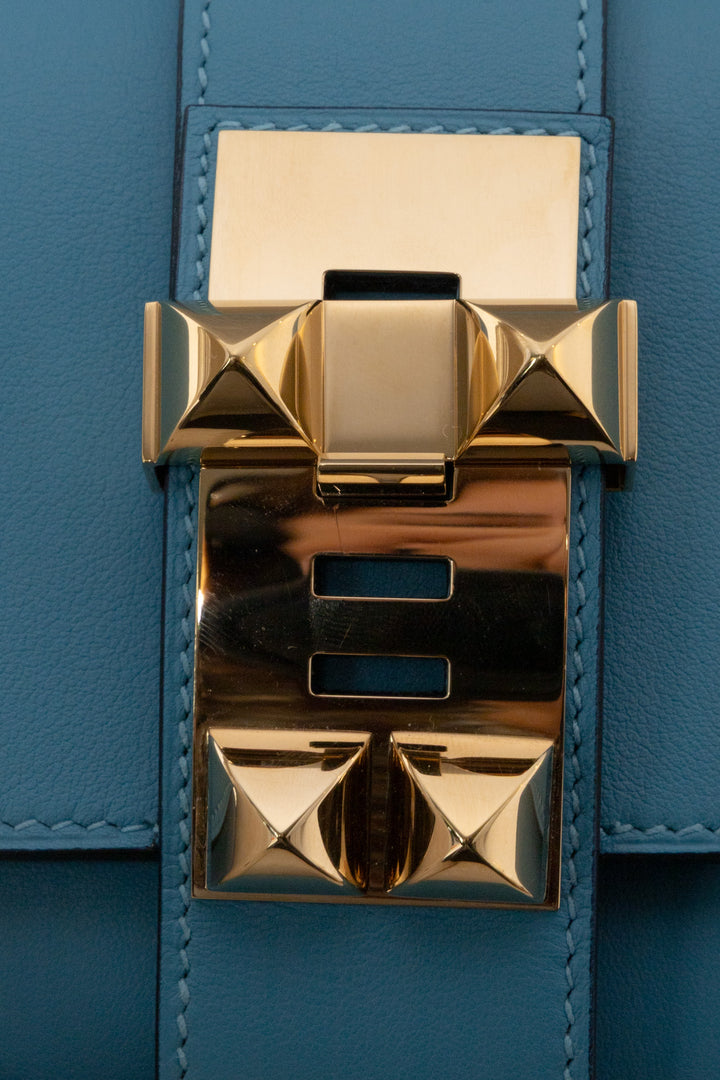 HERMÈS Medor 23 Pochette Swift Leather Bleu du Nord