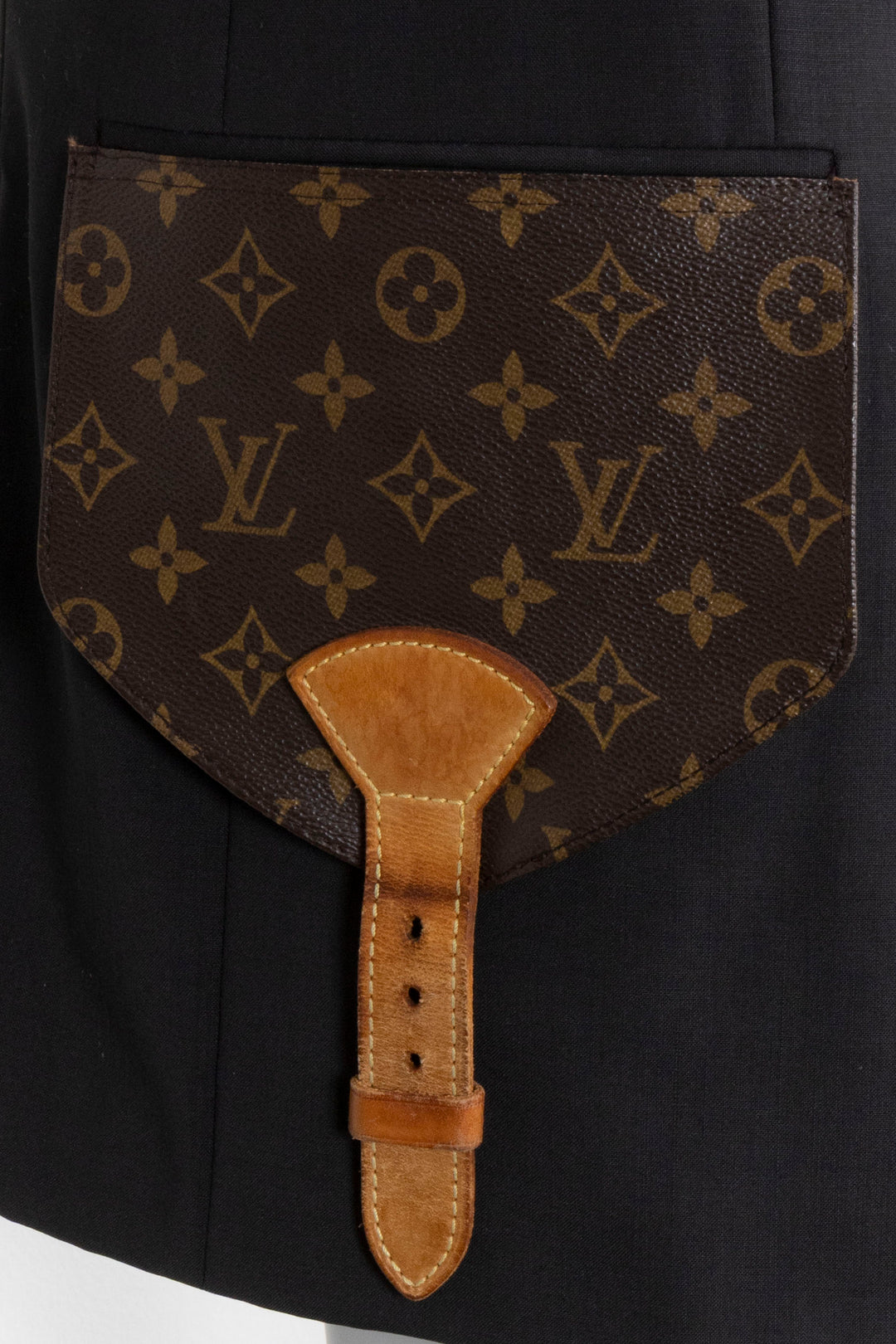 UNFOLD Vest Deep Brown