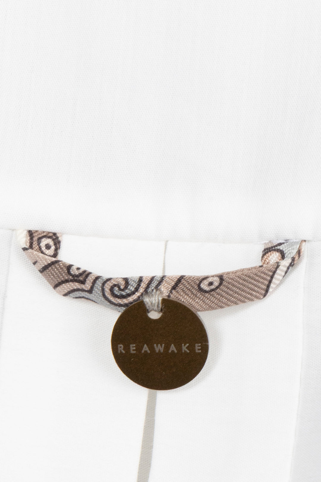 UNFOLD Balloon Sleeve Blouse
