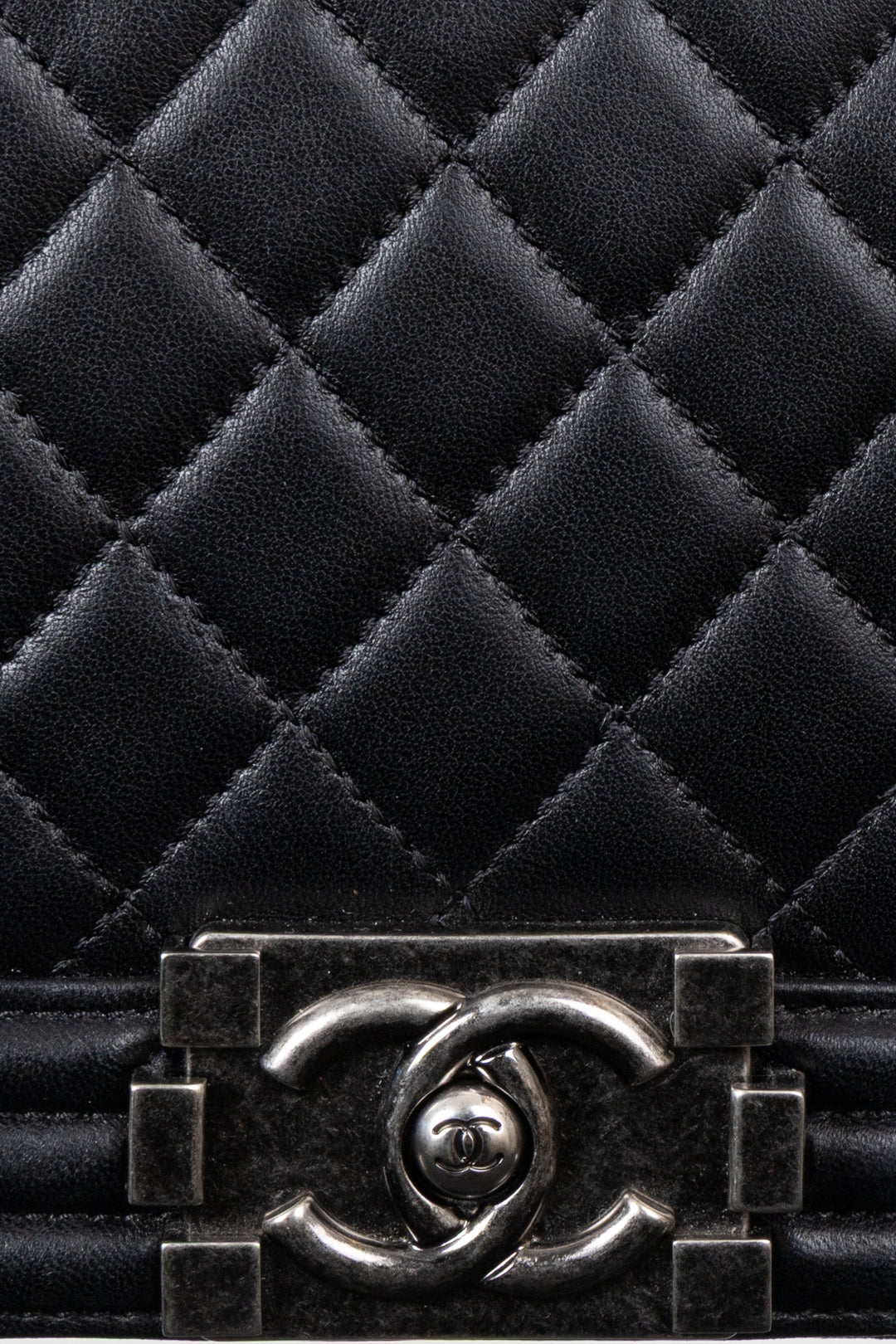 CHANEL Boy Bag Large Black