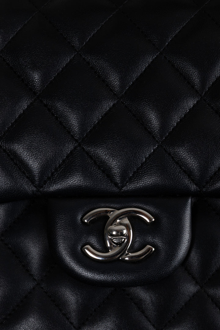 CHANEL Classique Double Rabat Grand Modèle Noir