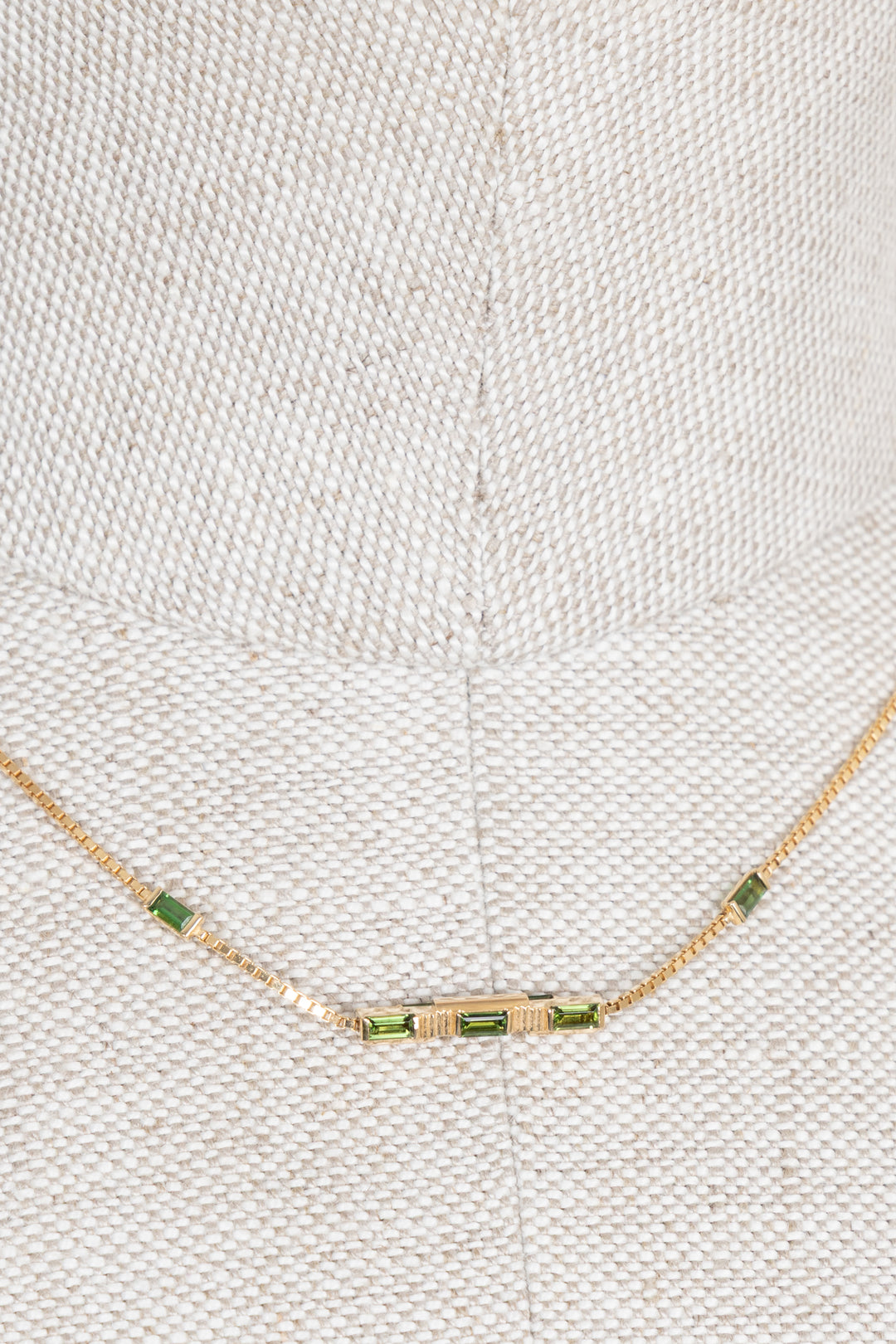 Collier GUCCI Link to Love en or 18 carats et émeraude.