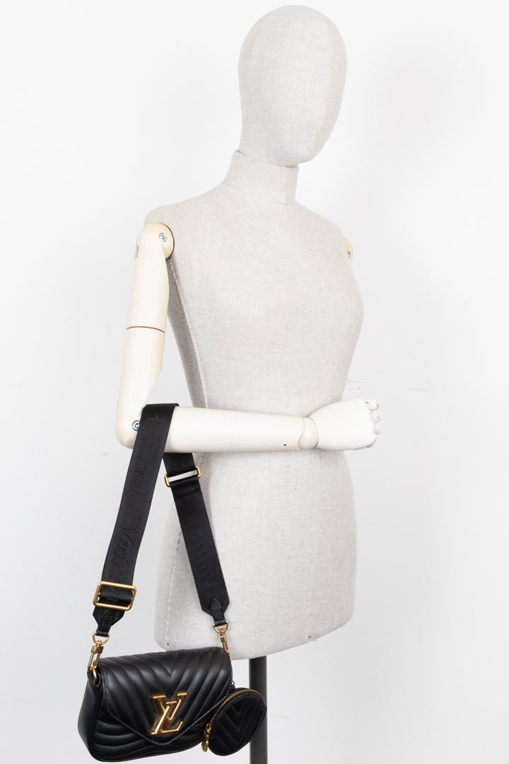 LOUIS VUITTON New Wave Multi Pochette Black