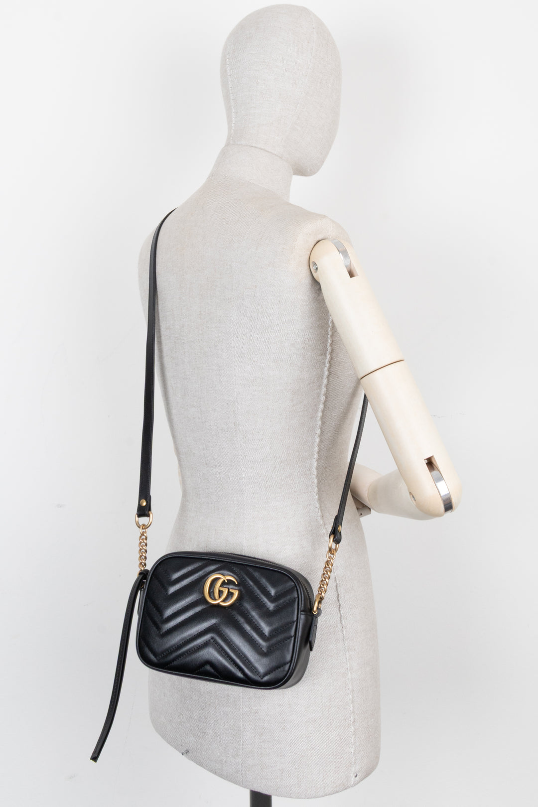 Sac caméra GUCCI Marmont petit modèle noir