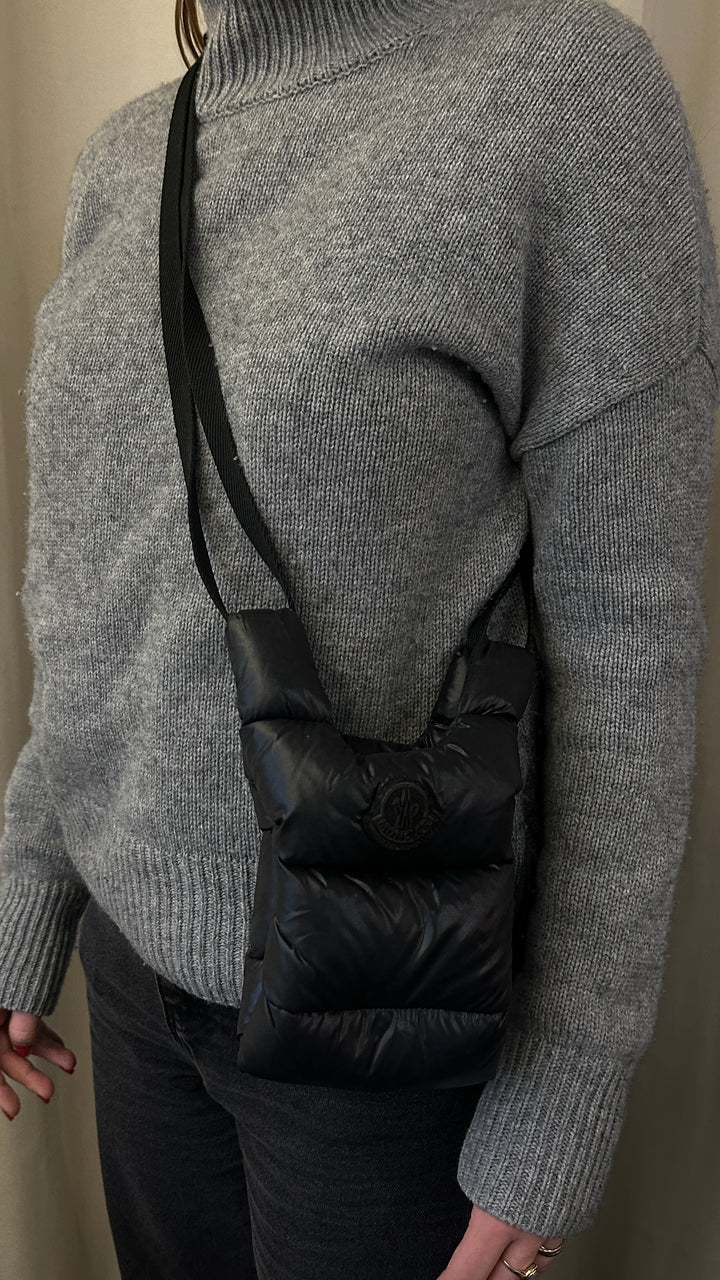Sac banane MONCLER en cuir noir
