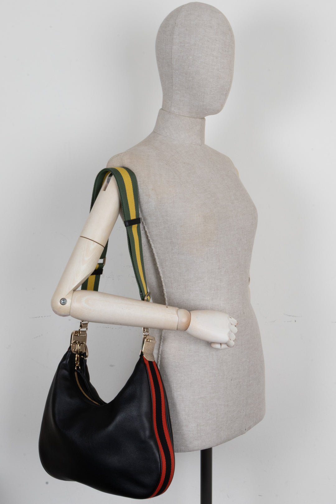 GUCCI Medium Attache Bag Leather Black