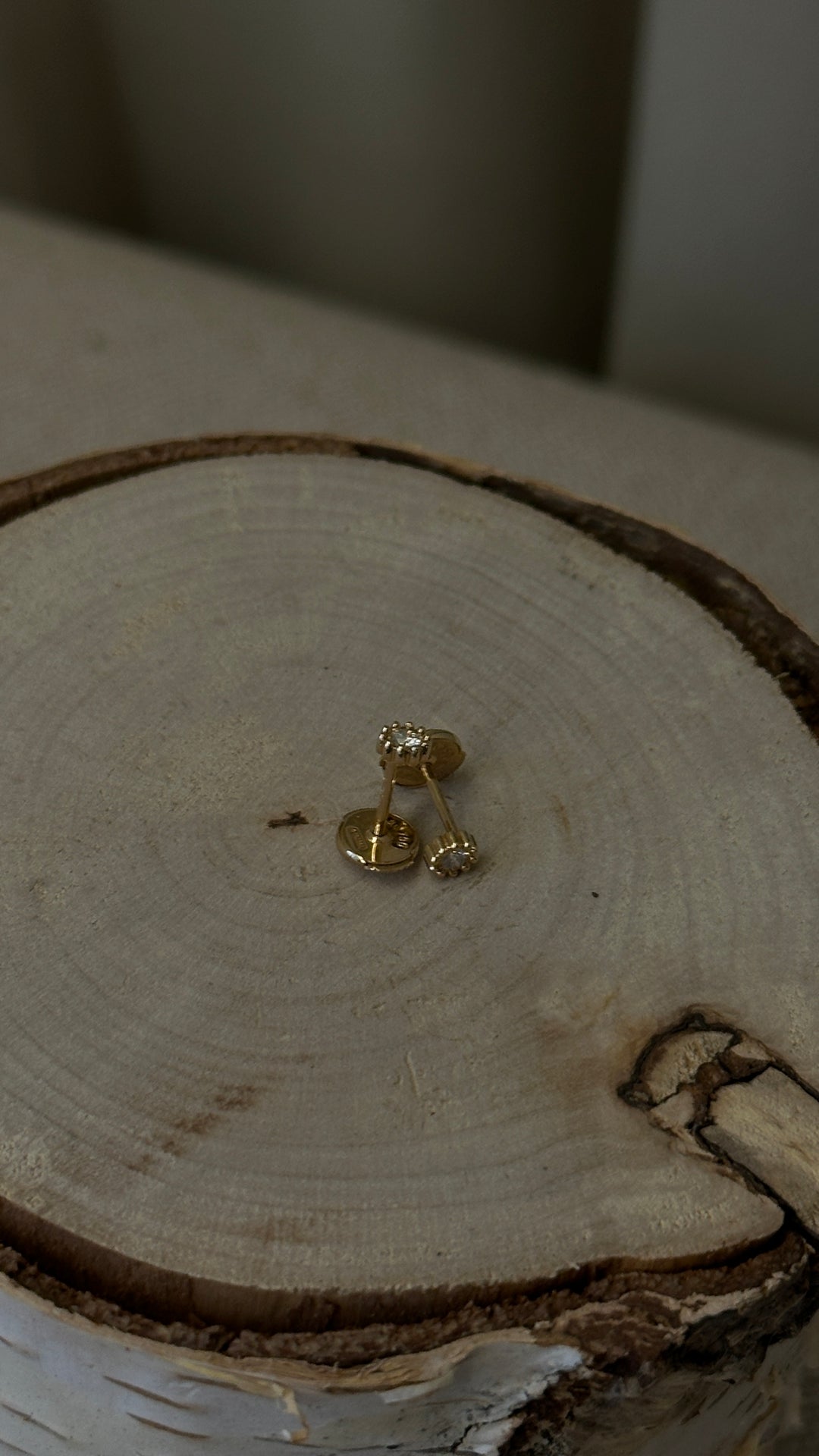 CHRISTIAN DIOR Mimi Rose Earstuds 18k Yellow Gold Diamonds
