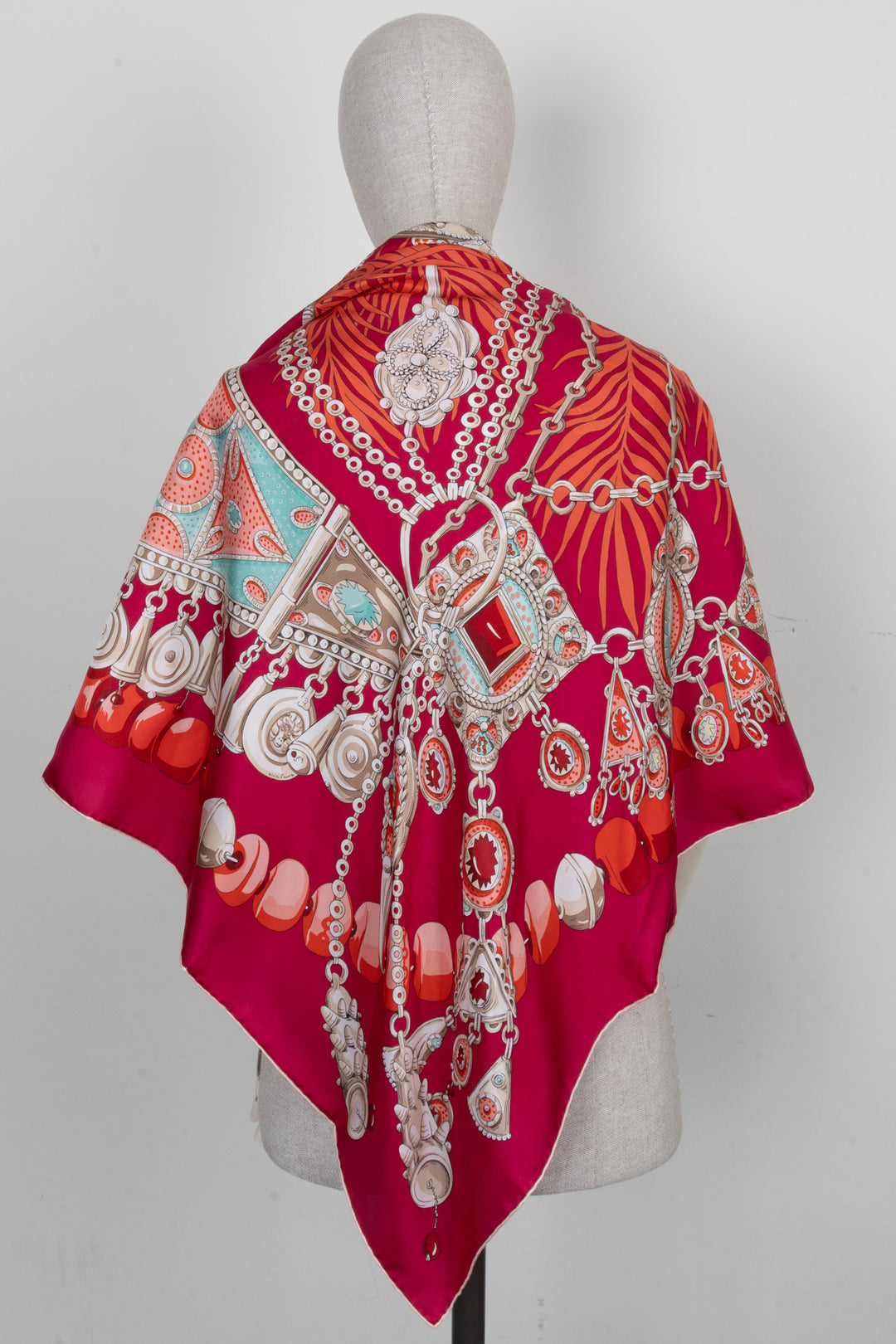 HERMÈS Parures Precieuses 140 Scarf Silk Magenta Orange
