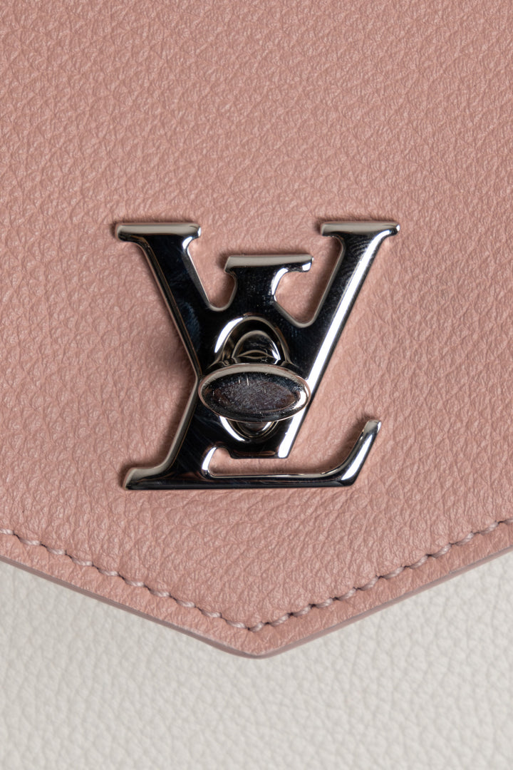 LOUIS VUITTON Mylockme Chain Pochette Leather Tricolor