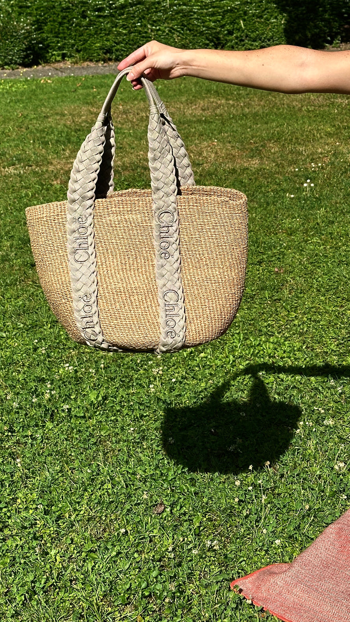 CHLOÉ X MIFUKO Woody Large Tote Bag Raffia