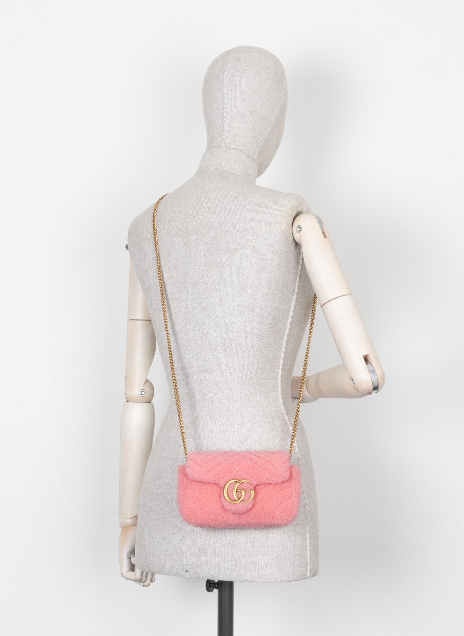 GUCCI Mini Marmont Shearling Crossbody Bag Pink – REAWAKE