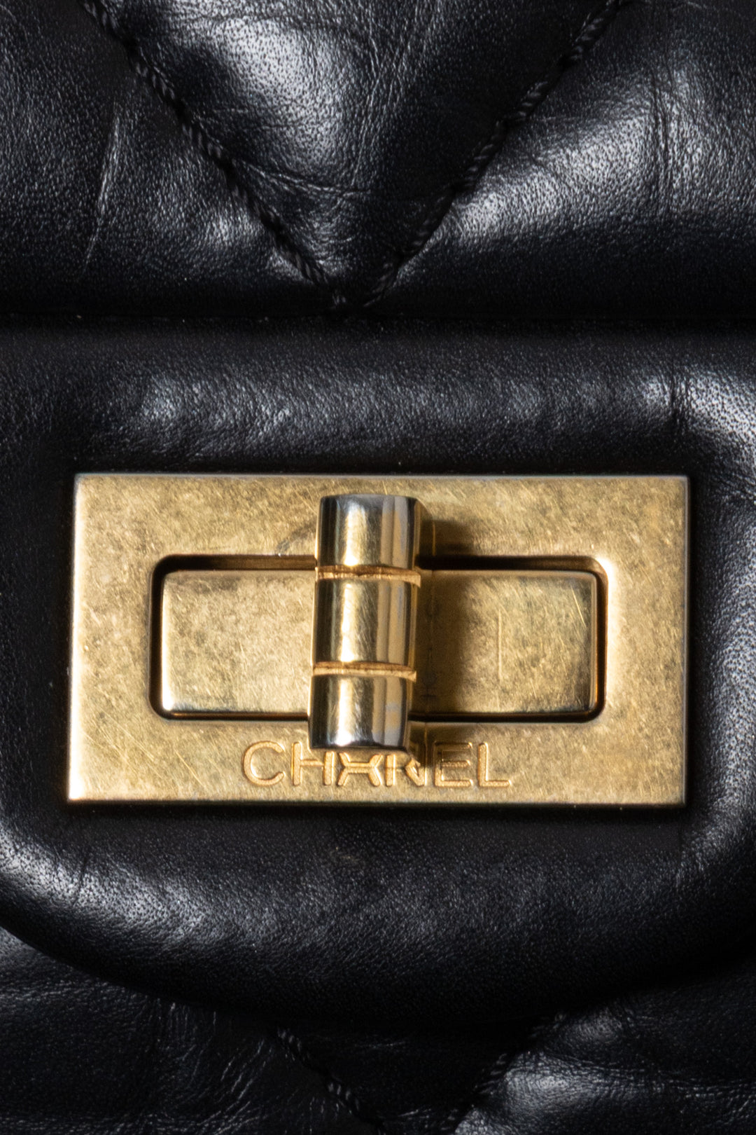 CHANEL 2.55 Large Black