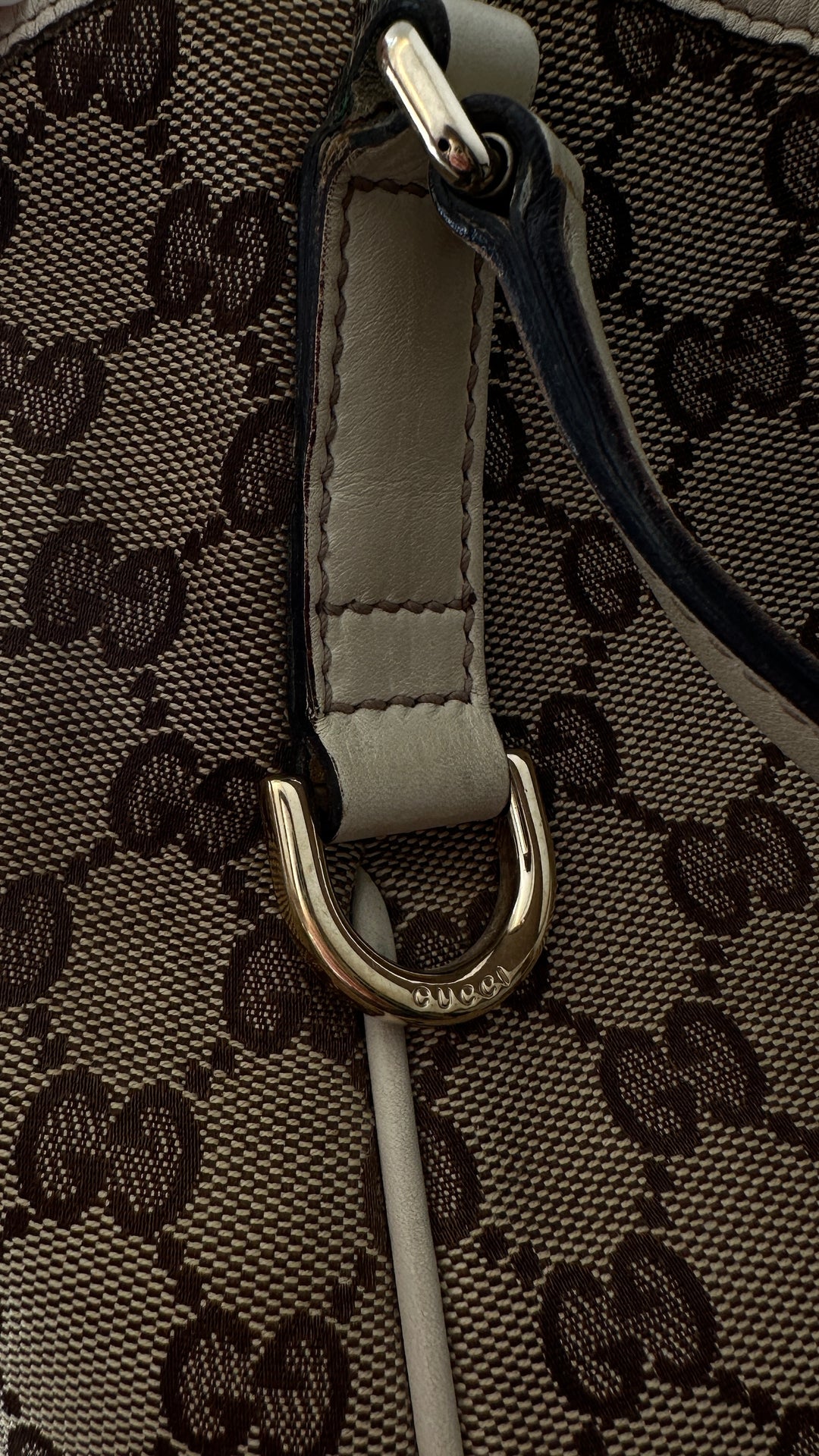 GUCCI Hobo Bag GG Supreme