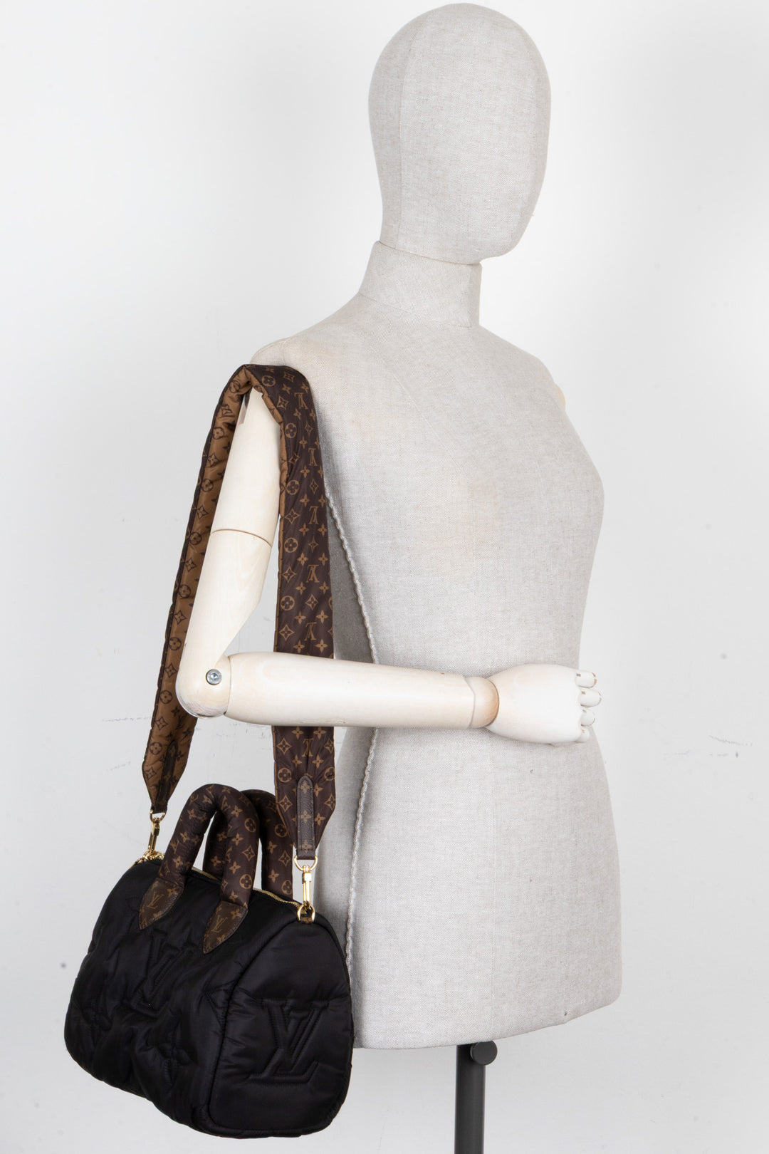 LOUIS VUITTON Pillow Speedy Bandoulière MNG 25 Nylon Black