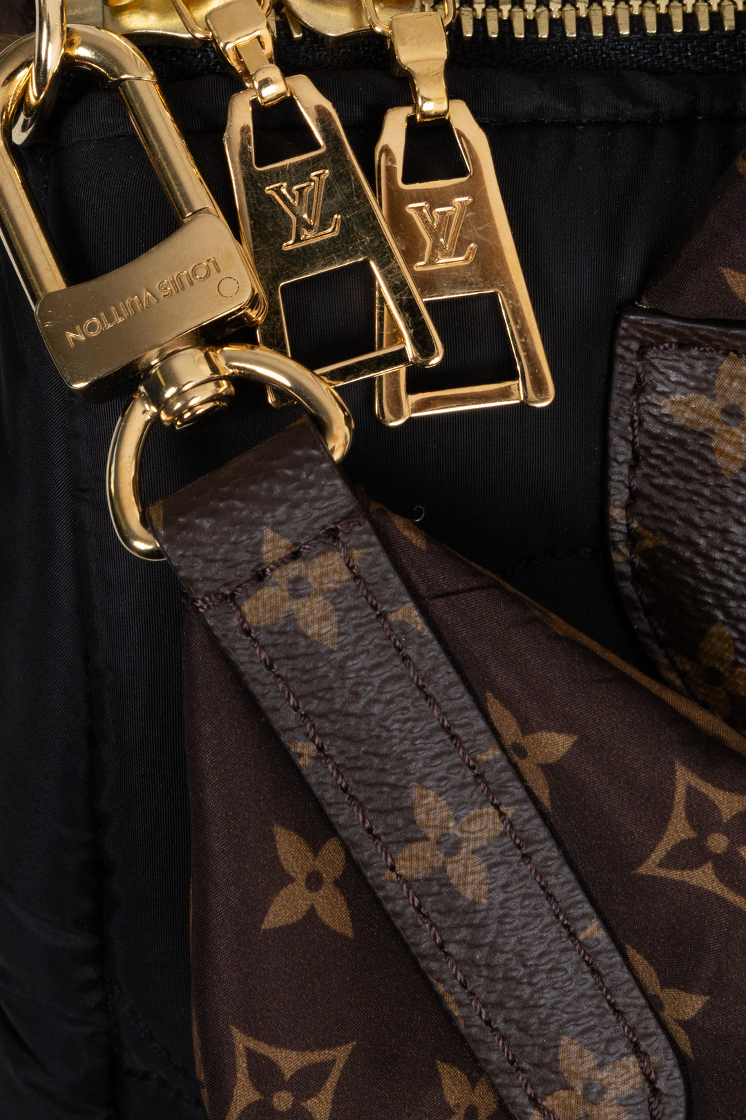LOUIS VUITTON Pillow Speedy Bandoulière MNG 25 Nylon Black