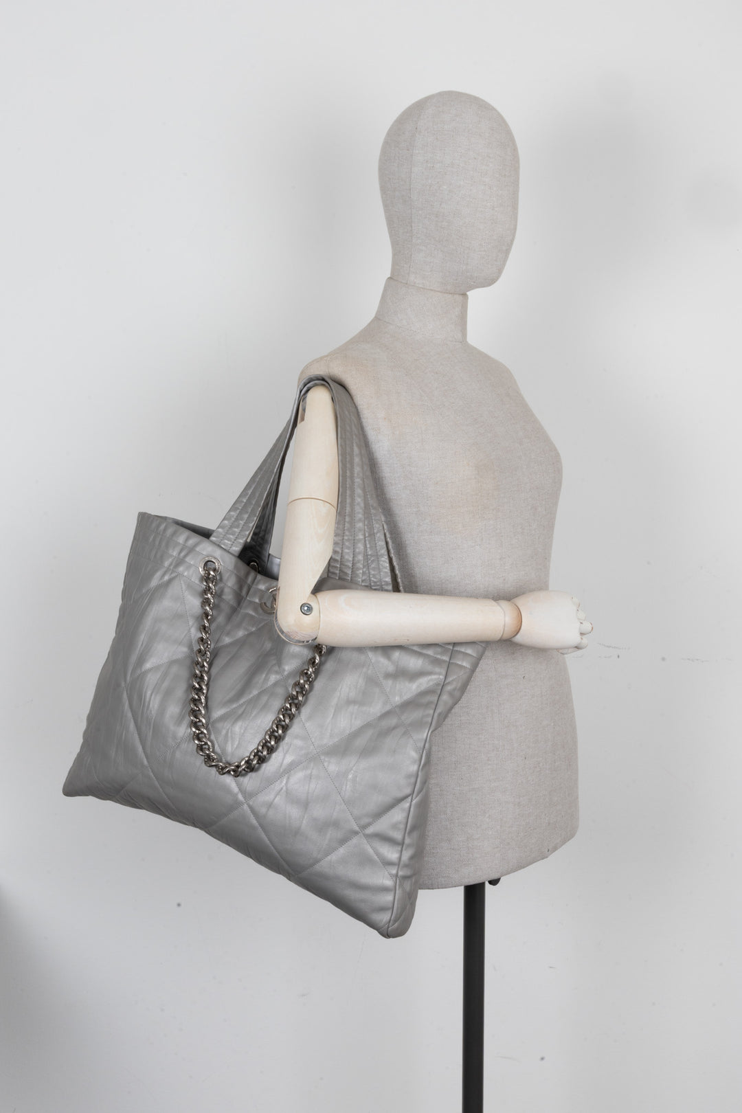 CHANEL 2017 Ground Control Tote Calfskin Silver
