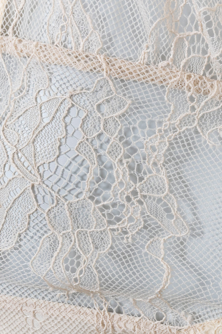 UNFOLD Lace Body