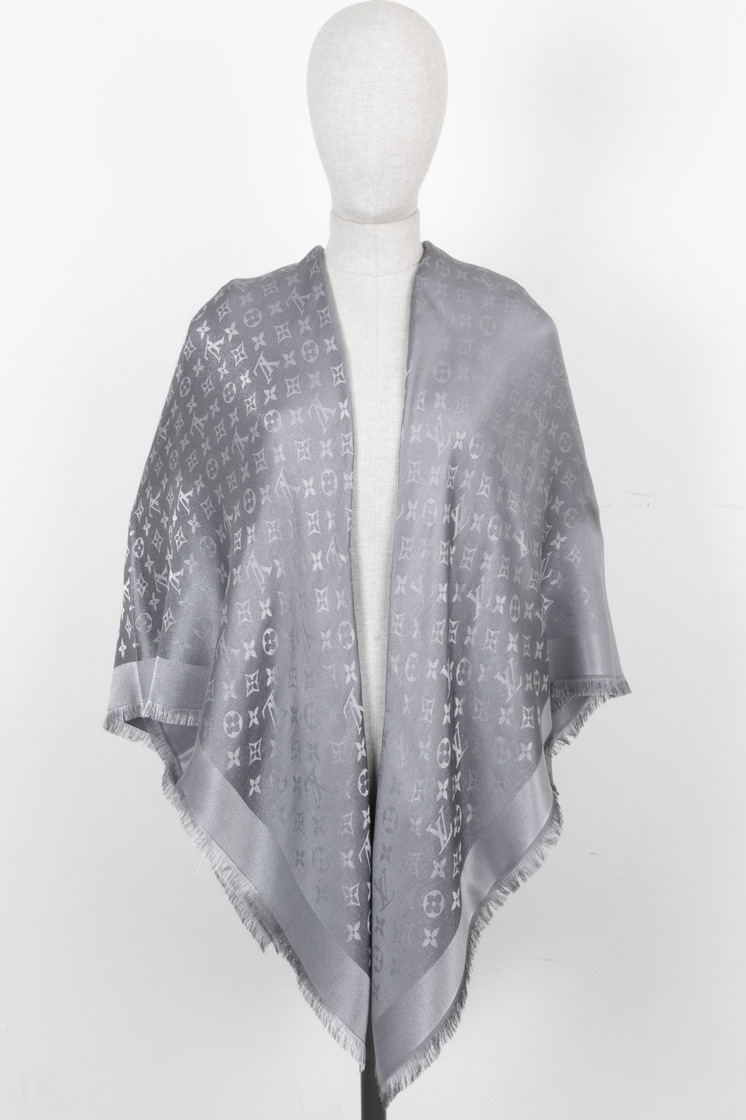 Écharpe à franges LOUIS VUITTON MNG Gris argenté