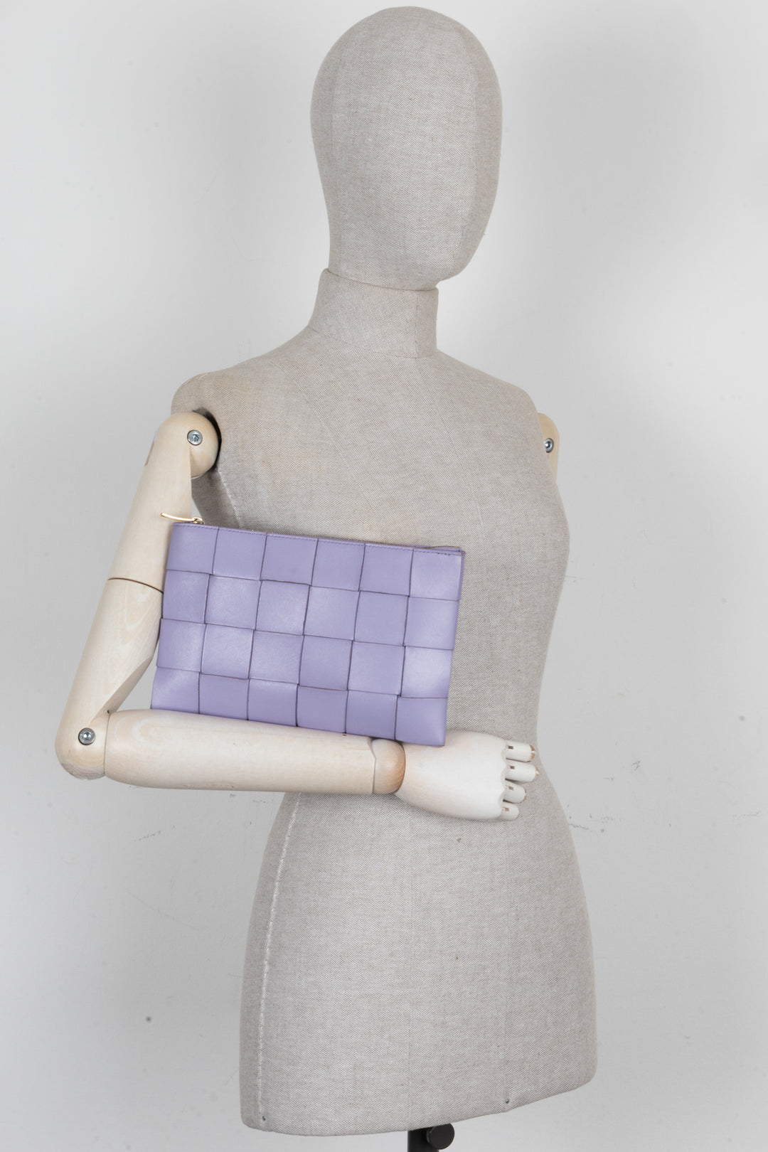 Pochette Cassette BOTTEGA VENETA en cuir violet