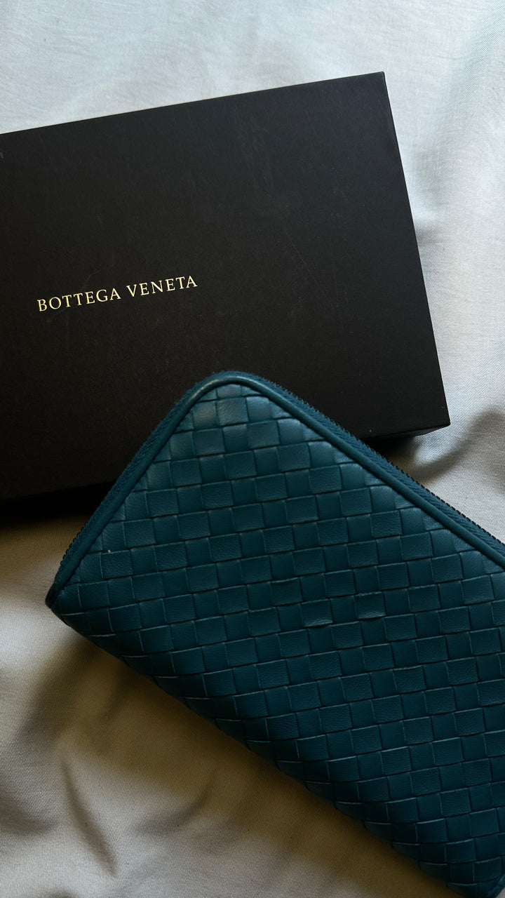 BOTTEGA VENETA Intrecciato Long Wallet Petrol