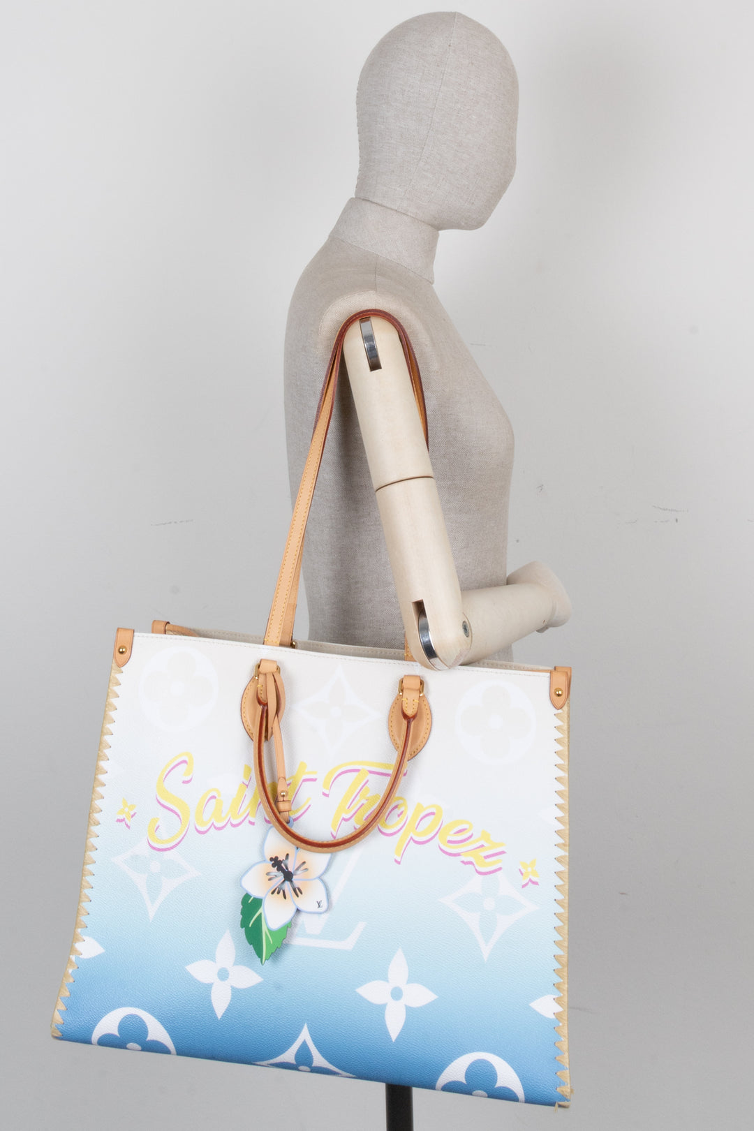 Sac cabas LOUIS VUITTON OnTheGo Saint Tropez
