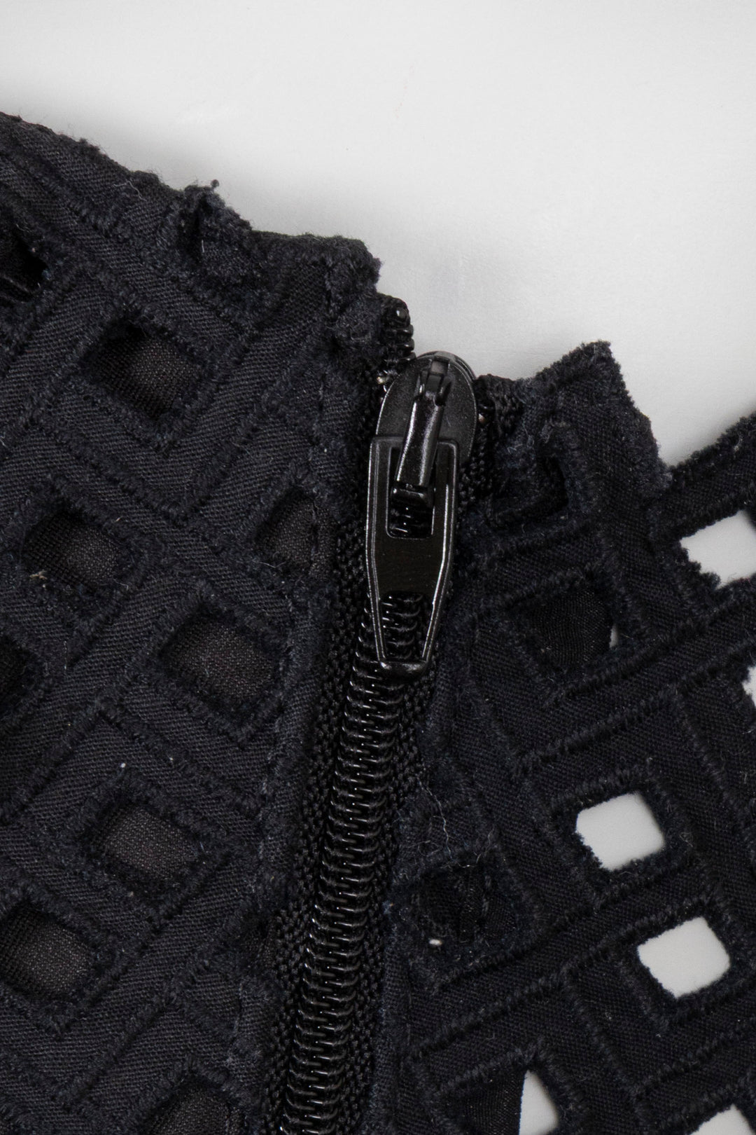 UNFOLD Embroidered Button Bustier