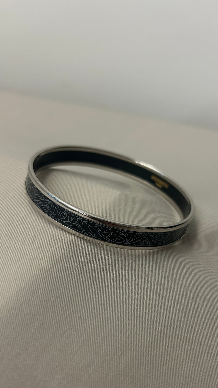 HERMÈS Narrow Bracelet Email Black