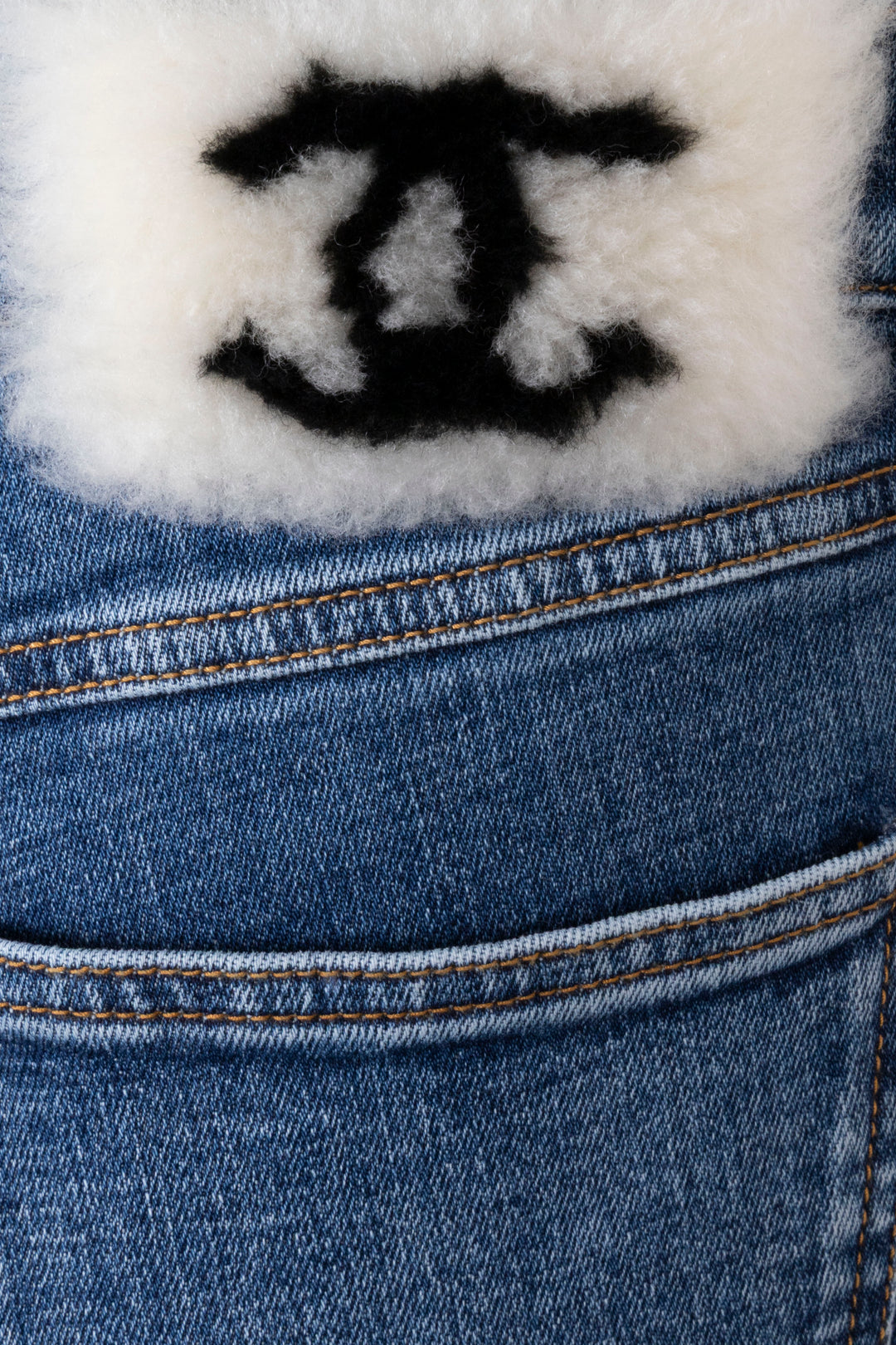 CHANEL 2023 Shearling CC Denim Pants Denim Denim Blue