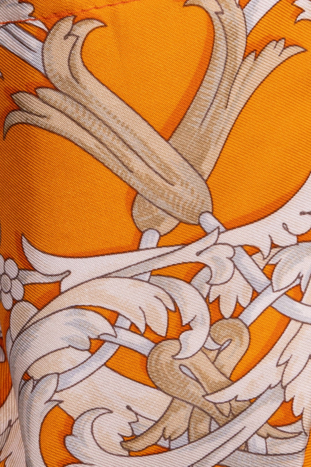 UNFOLD Hermès Silk Knot Bag Orange