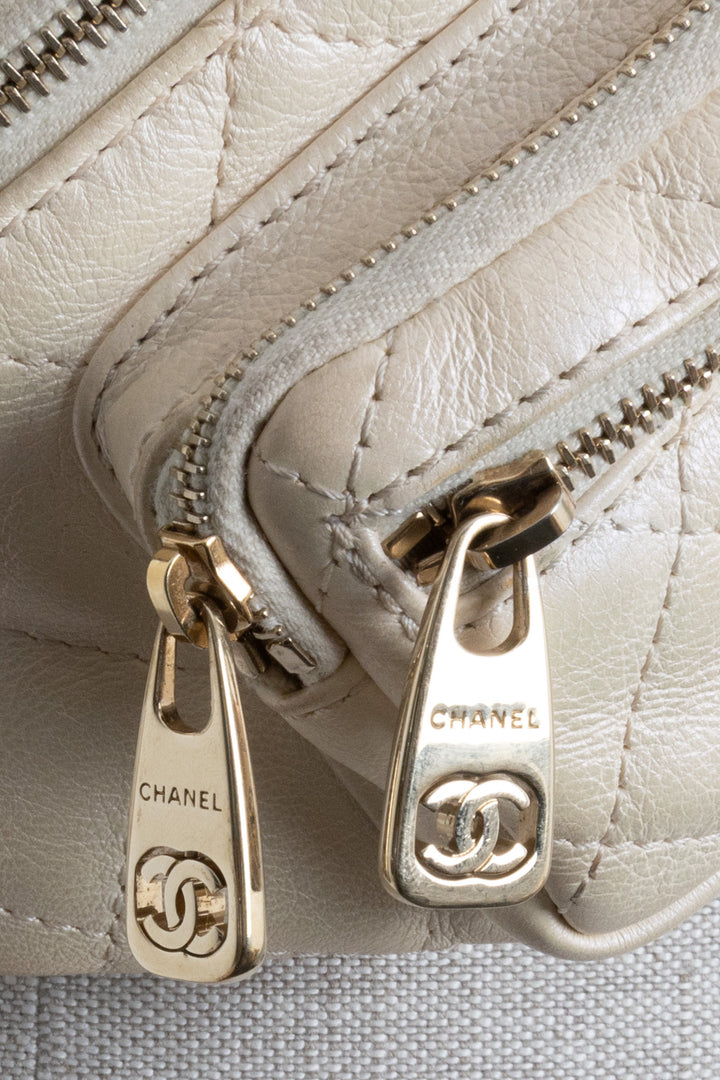 CHANEL All About Waist Bag Iridescent Ivory