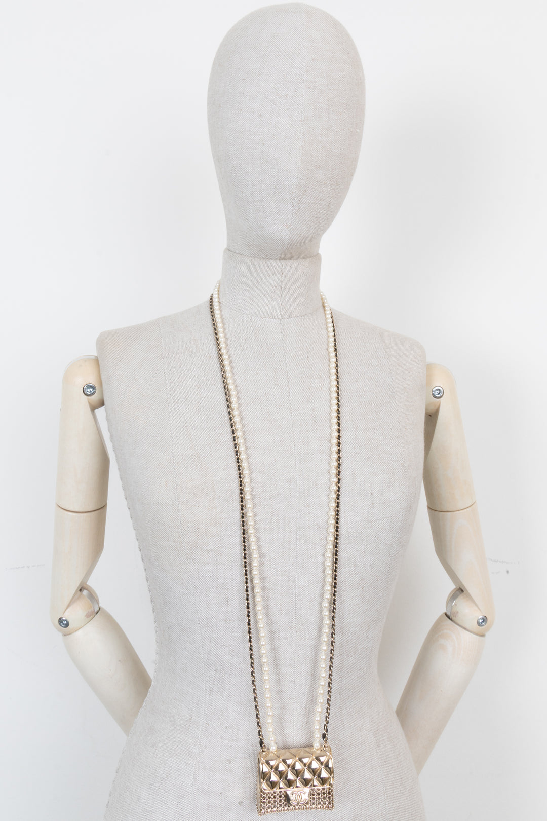 CHANEL The Chain Flap Bag Necklace Pearls Chain