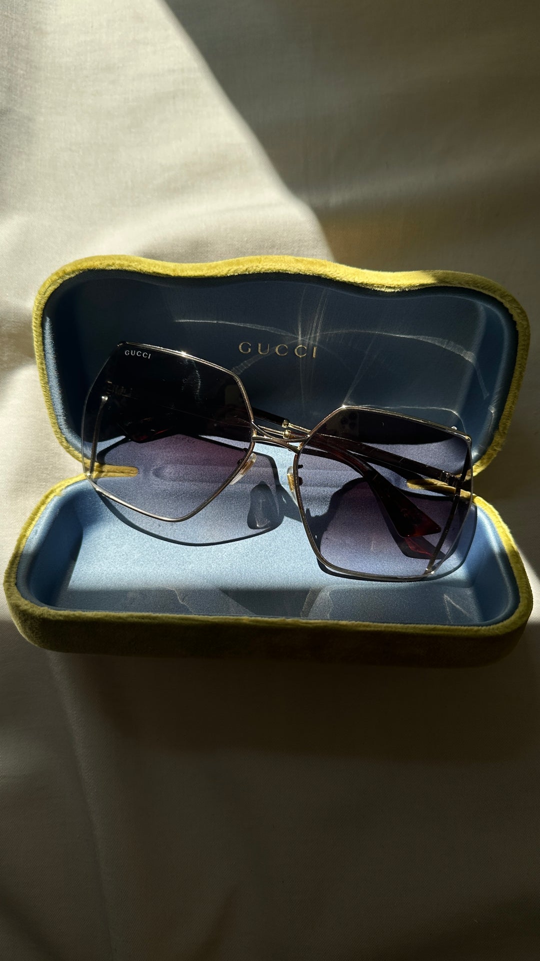 GUCCI Sunglasses GG0817S Gold