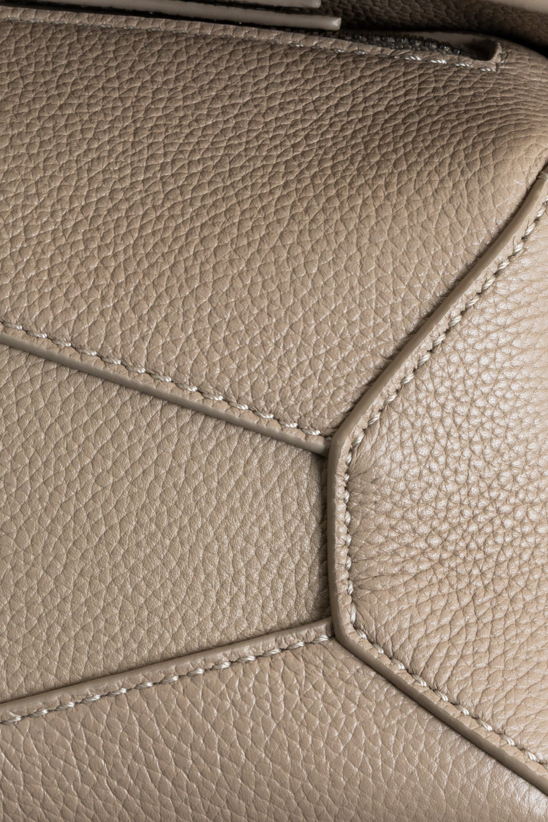 LOEWE Mini Puzzle Bag Clay