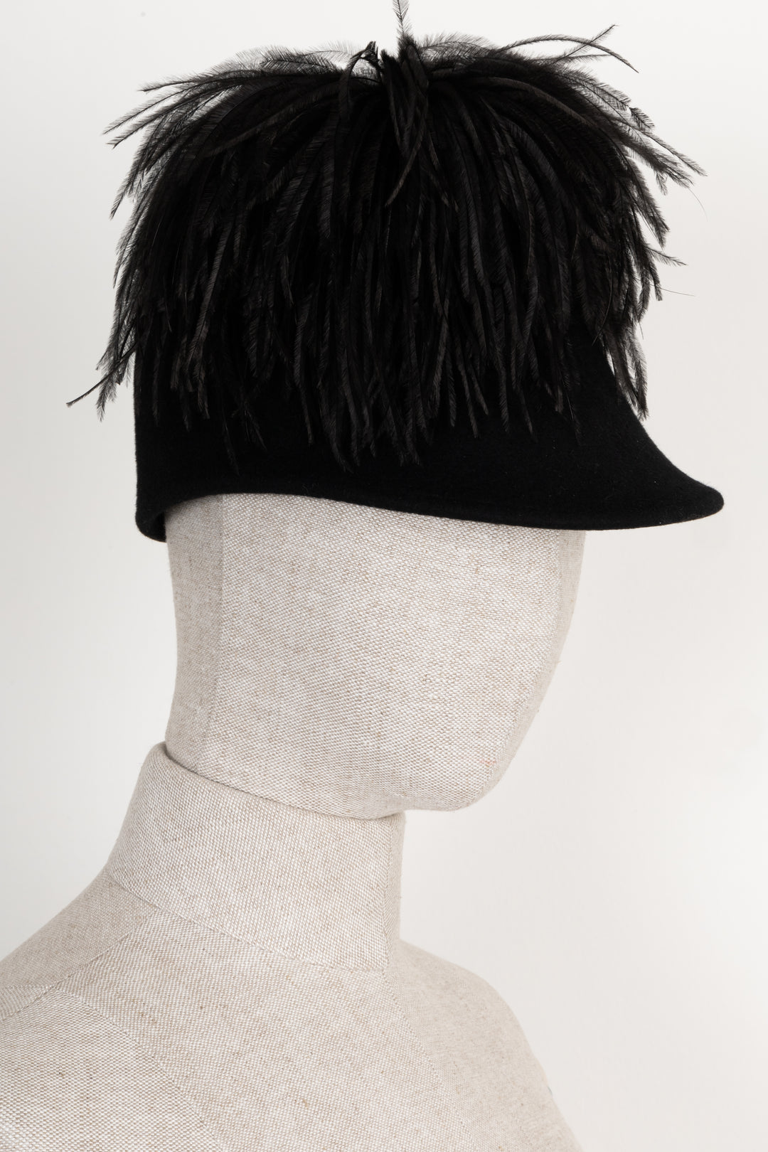 LANVIN Feather Riding Cap Rabbit Felt Black