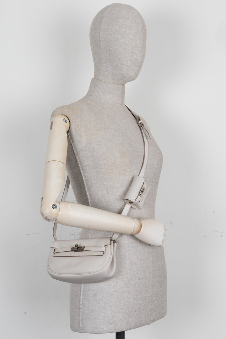 HERMÈS Kelly Moove cuir Swift blanc neuf