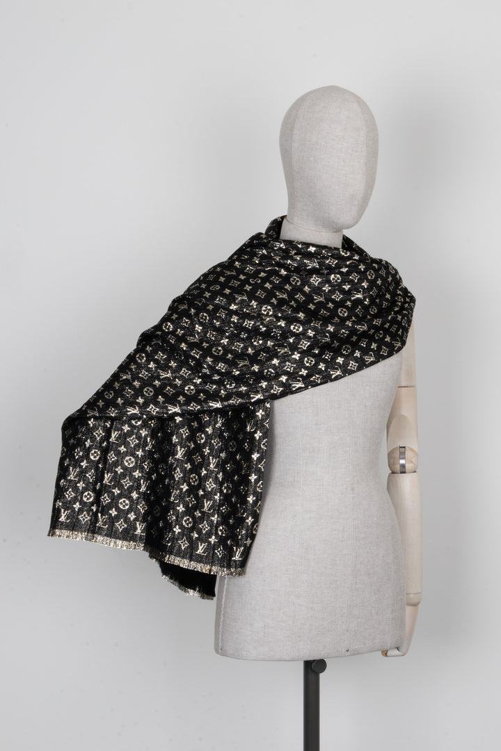 LOUIS VUITTON Stole Scarf MNG Black Lurex