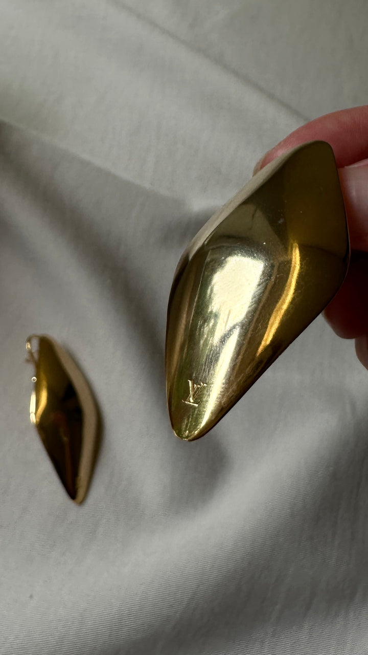LOUIS VUITTON Shield Earrings Gold