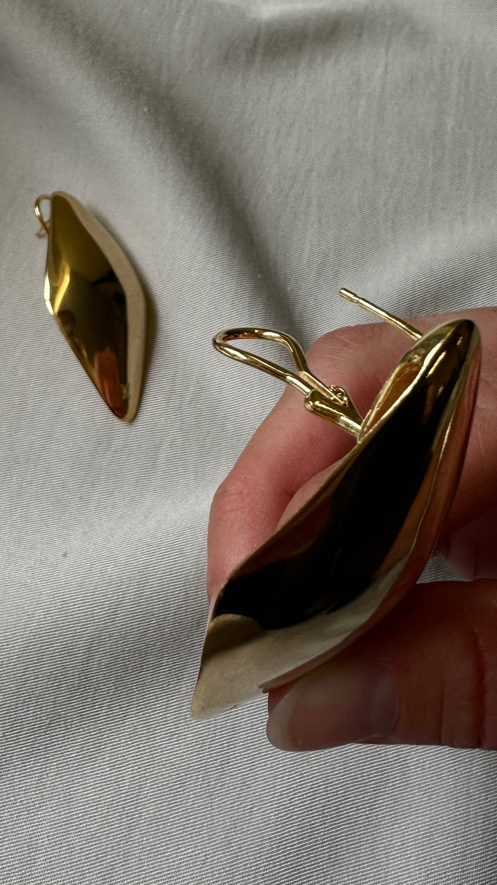 LOUIS VUITTON Shield Earrings Gold