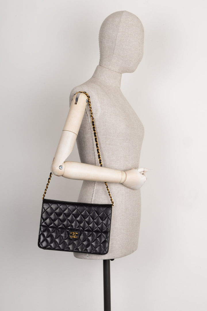 CHANEL Vintage Coco Flap Bag Black